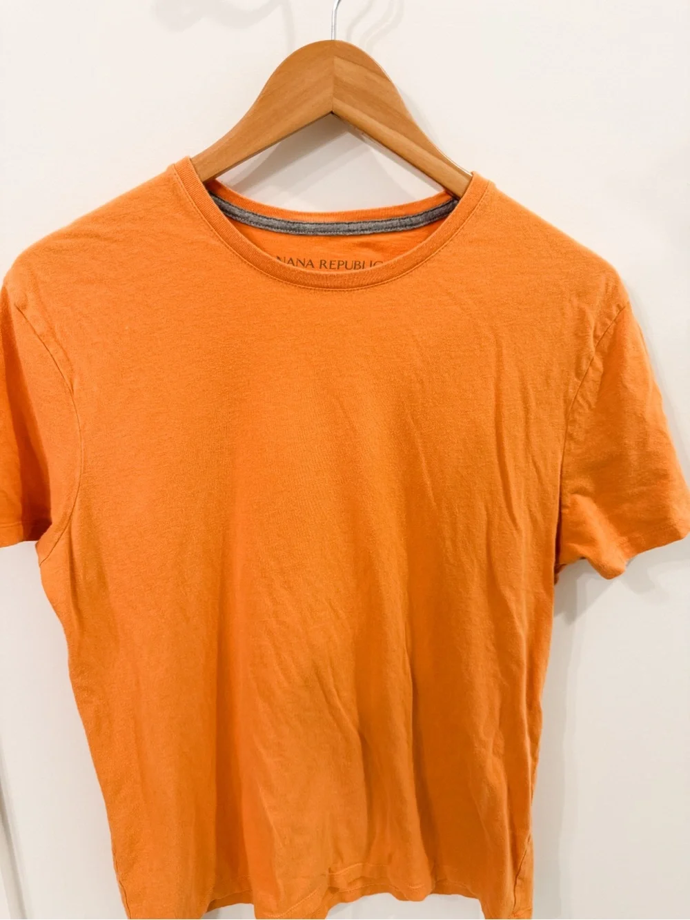 Banana Republic Vibrant Orange Crew Neck Tee